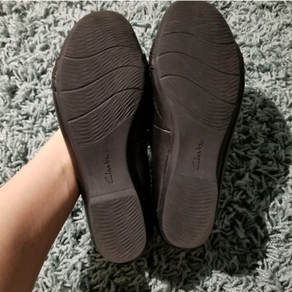 Clarks' black flats size 6.5 - Picture 8 of 8